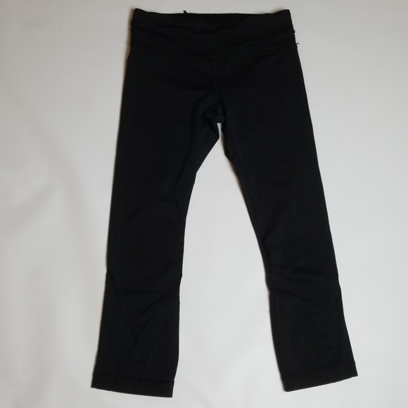 Lululemon capri leggings size 4 - Picture 7 of 8